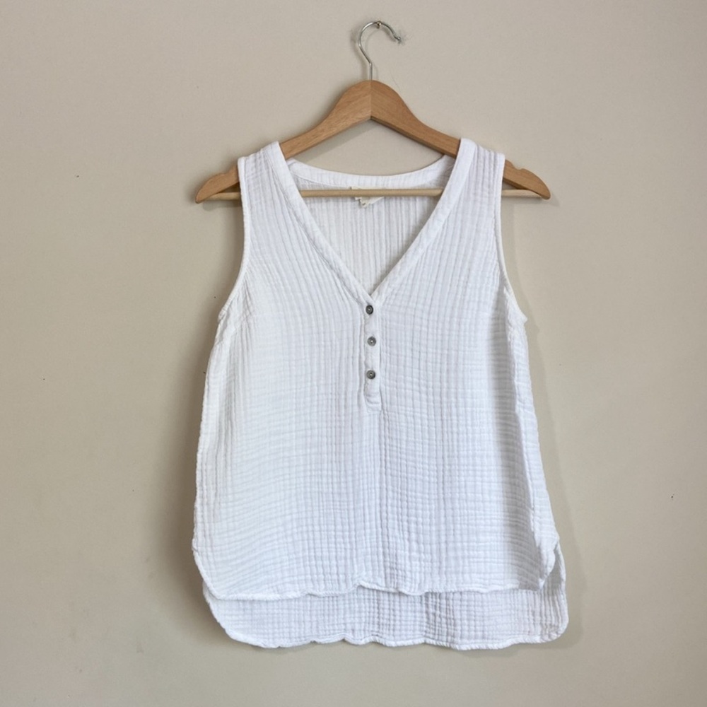 Lou & Grey White Gauze Buttoned Tank Top